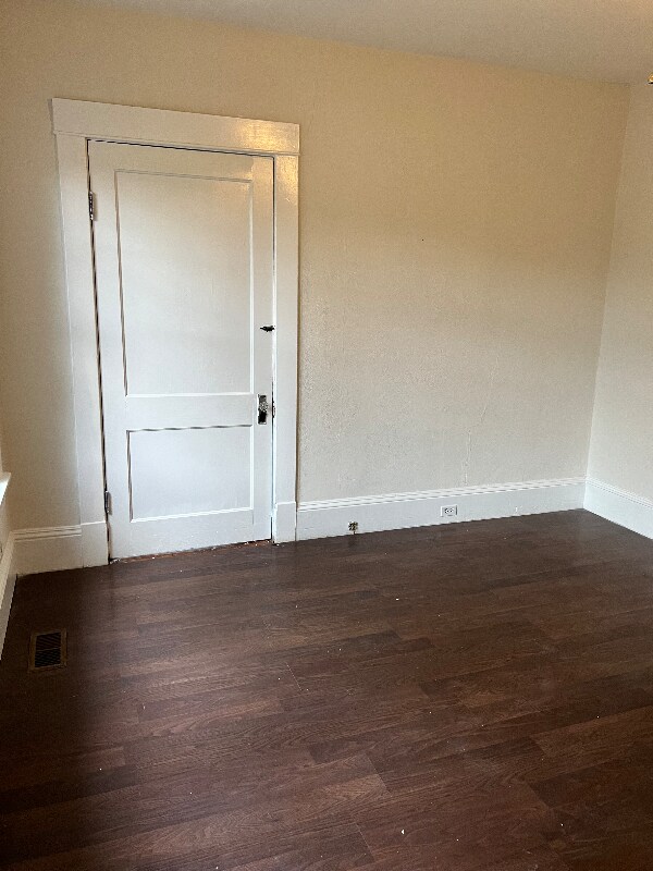 Building Photo - 830 North Ave