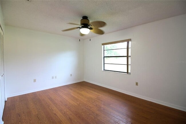 Building Photo - 5123 Bonnybrook Dr W