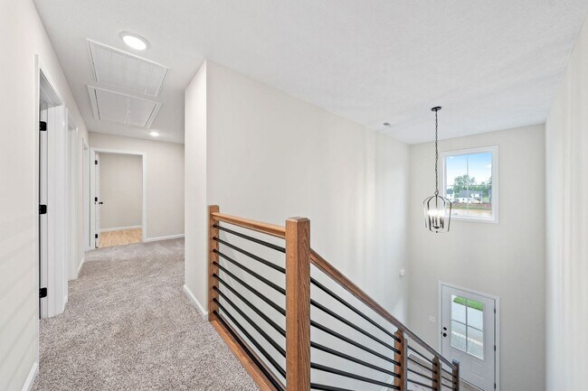 Building Photo - 217 Wesson Dr