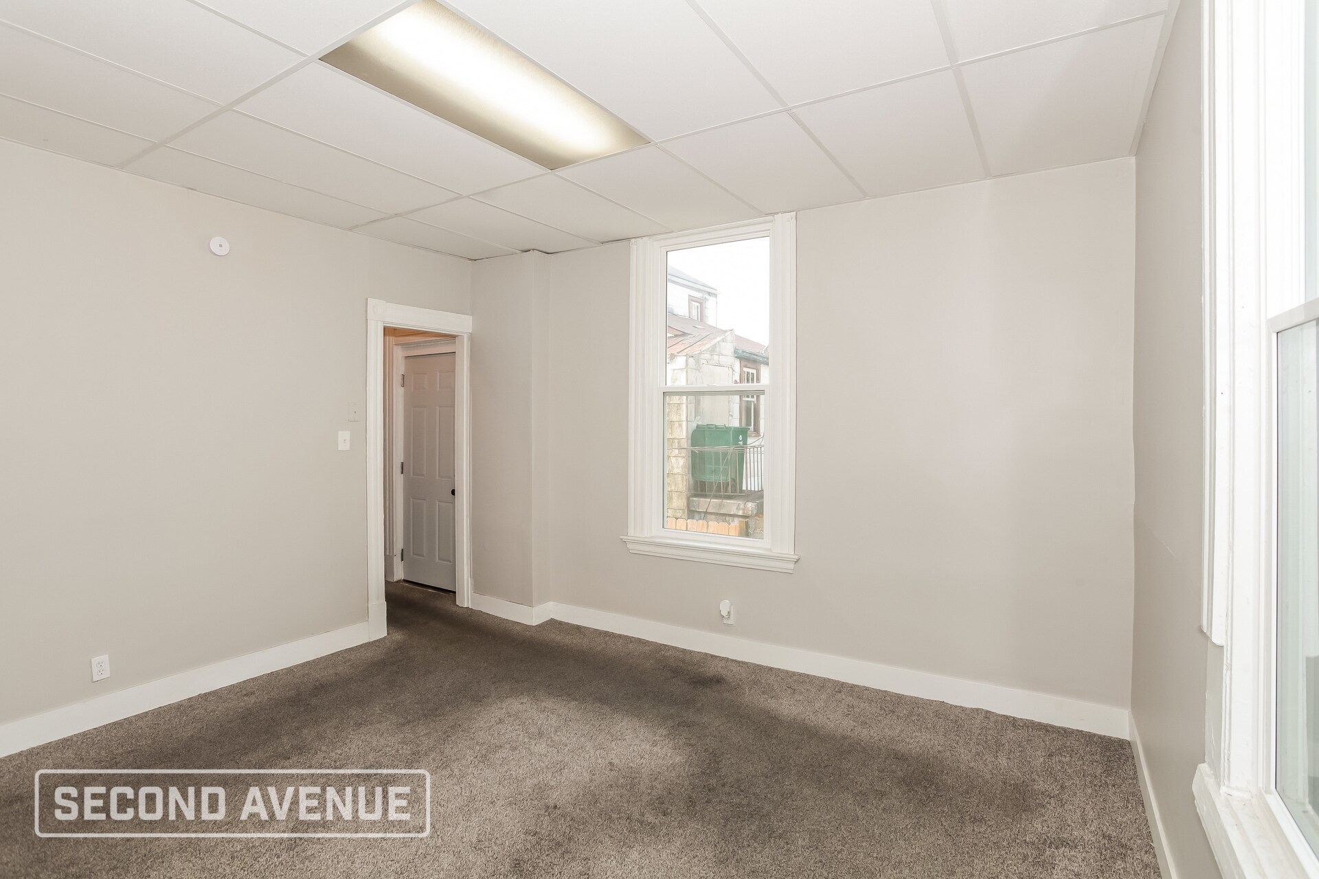 Building Photo - 1233 Dewey Ave