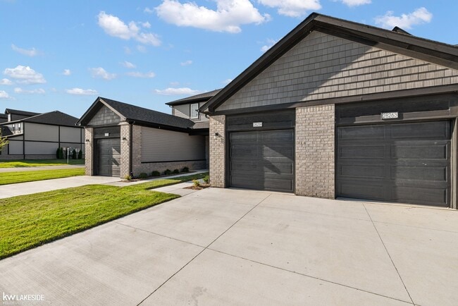 Building Photo - 51412 Marlin Dr