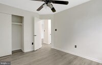 Building Photo - 8627 Beekman Pl