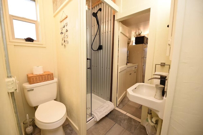 Building Photo - 759 MT-2