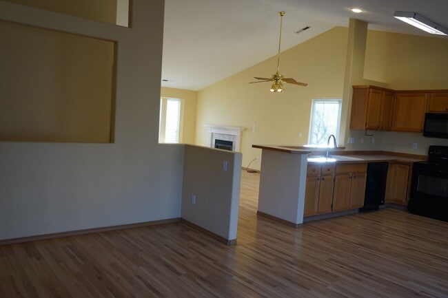 Building Photo - 2917 NW Watkins Ct