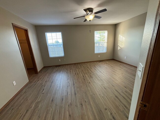 Building Photo - 4317-4319 Morgan Ct