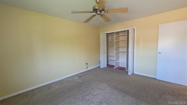 Building Photo - 47 Scarborough Ln