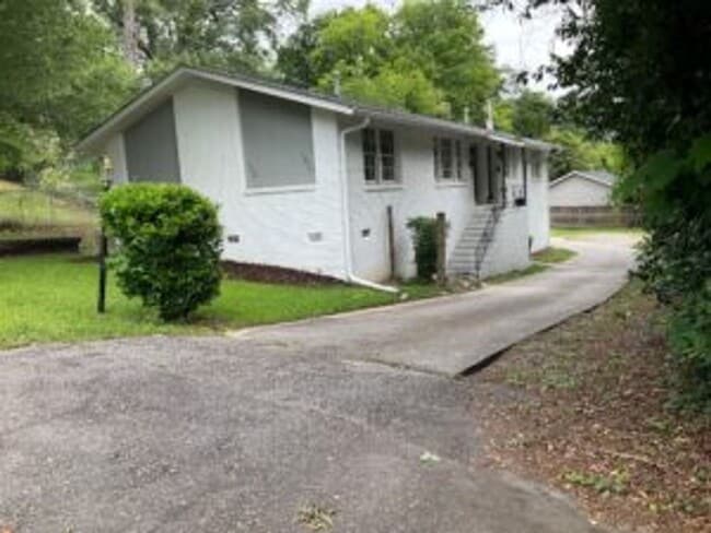 Primary Photo - Duplex in Earlwood!