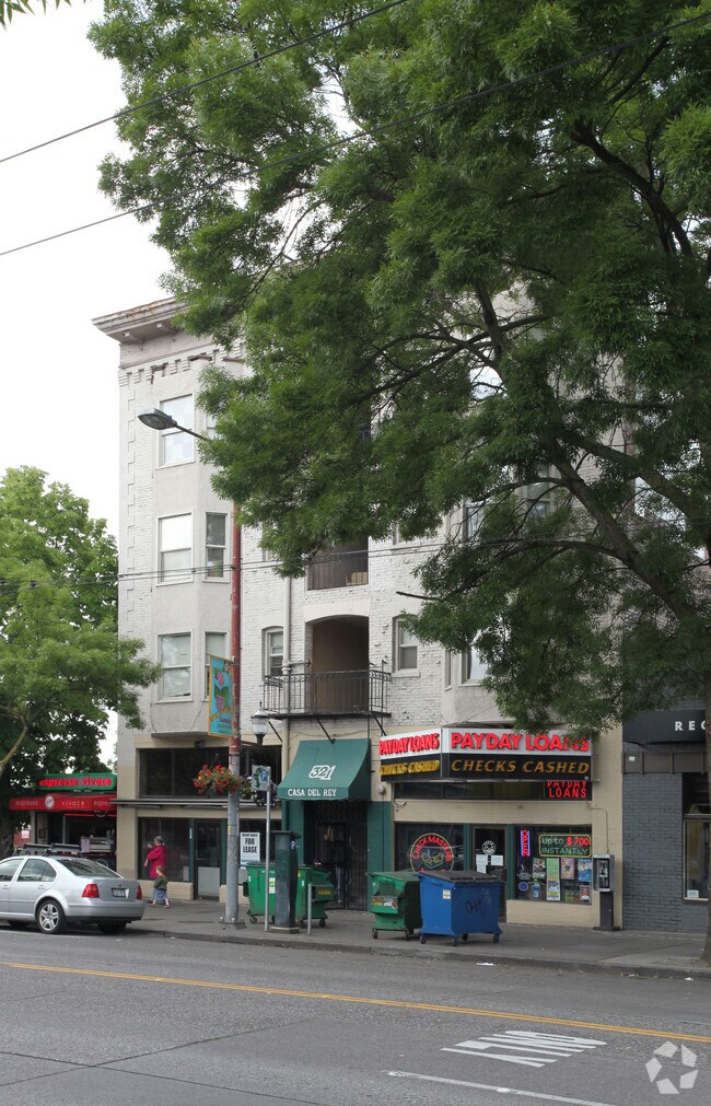 Building Photo - Casa Del Ray Apartments