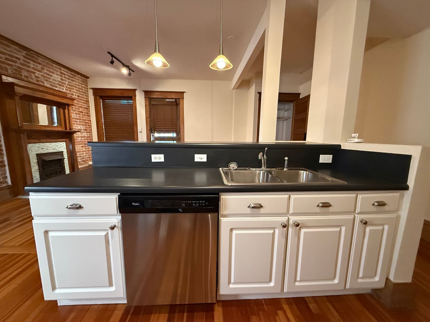 Building Photo - 1210 E Colfax Ave