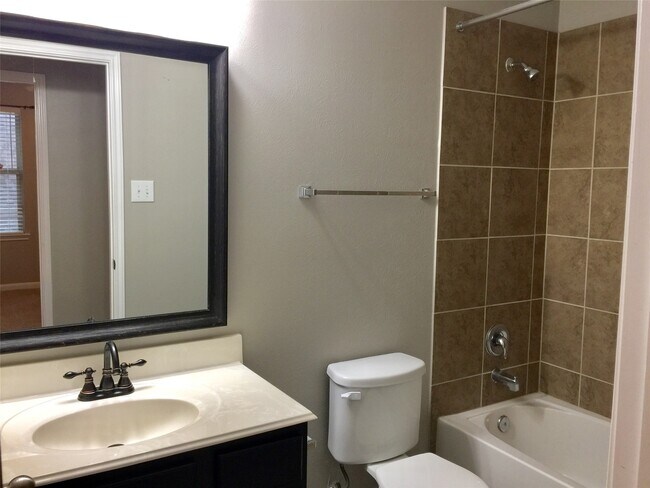 Building Photo - 20714 Keegans Ledge Ln