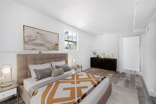 Building Photo - 3120 SW 37th Ave