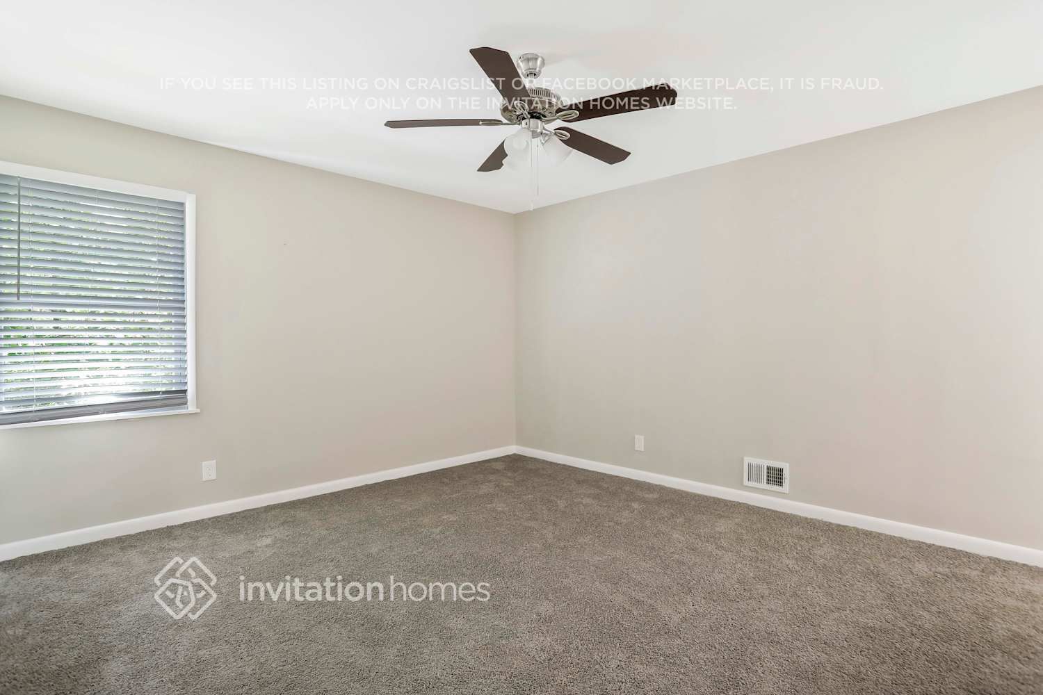 Building Photo - 142 Learner Ct