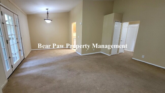 Building Photo - "Charming 2-Bed Condo with Cozy Fireplace in Scenic Evergreen!"