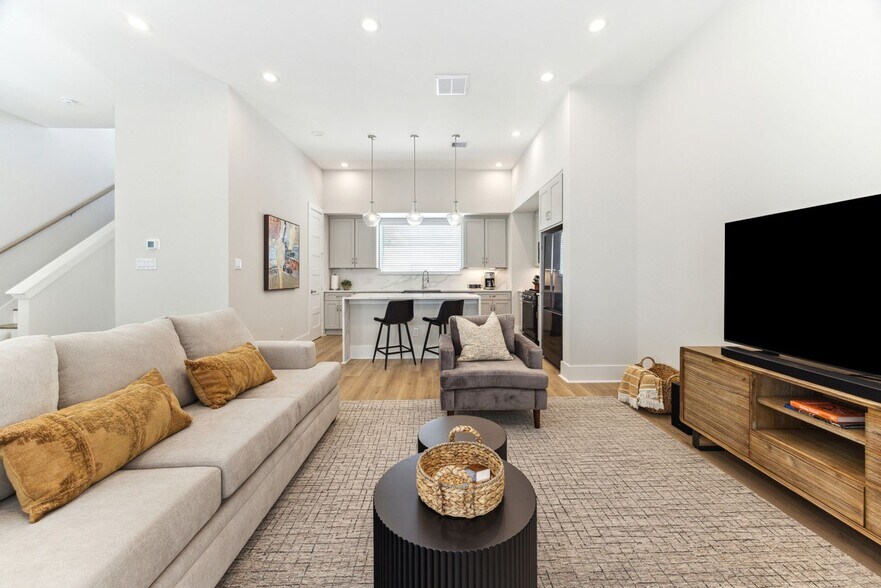 Building Photo - 1620 Ojeman Rd