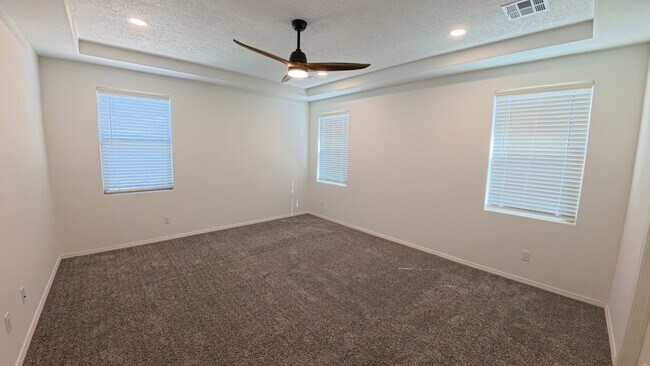 Building Photo - 4316 Bald Eagle Loop NE
