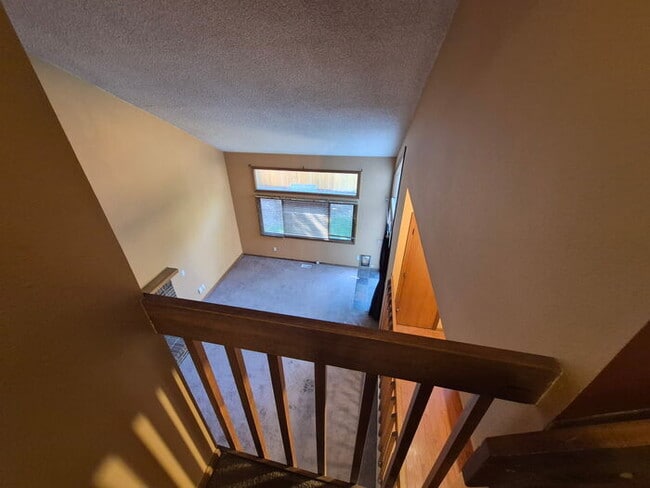 Building Photo - 4272 Kingsbury Dr