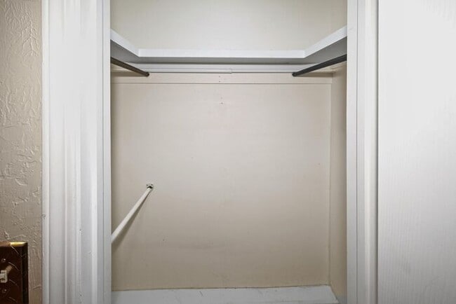 Building Photo - 5307 Winslow St