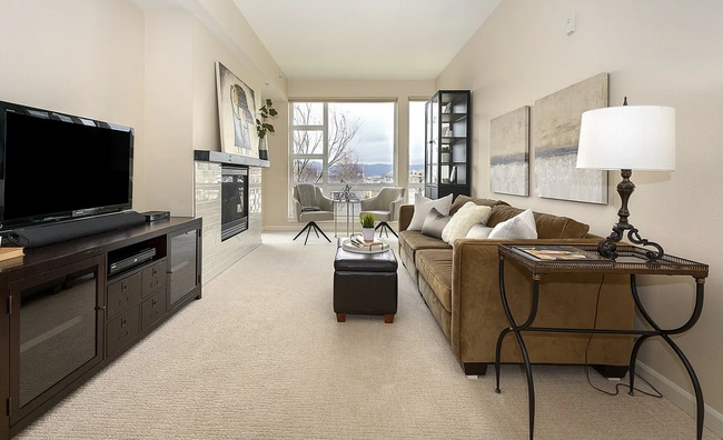 Living Room View from Entry - 1620 NE Broadway St