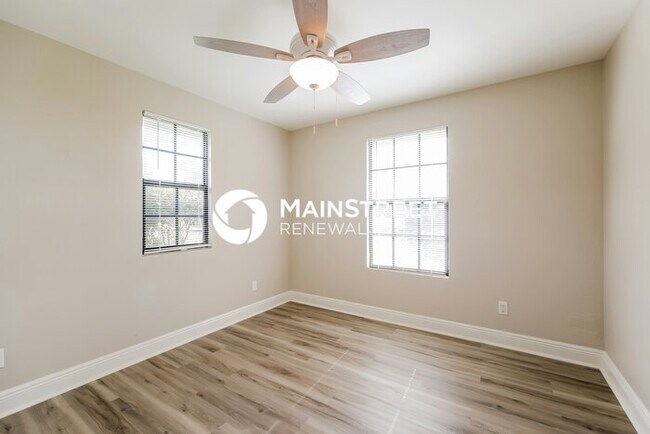 Building Photo - 3 Bedroom Pet-Friendly Home in Cape Coral,...