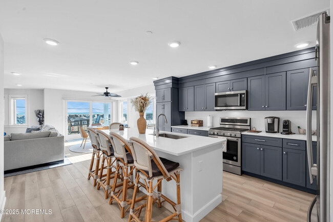 Building Photo - 150 Ocean Ave