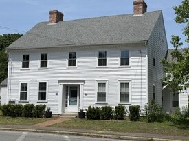 Building Photo - 316 Main St