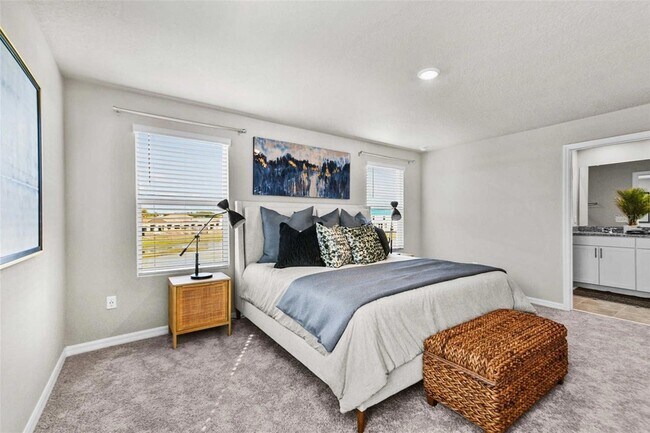 Building Photo - 8683 Holly Grv Ct