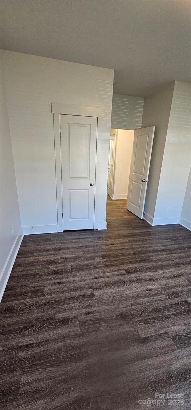 Building Photo - 3912 Ironwood St