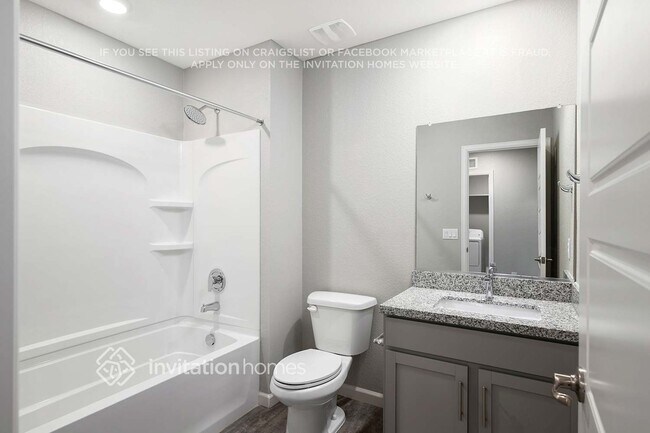 Building Photo - 24223 E Mexico Ave