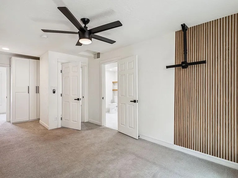 Building Photo - 1609 E Montecito Ave