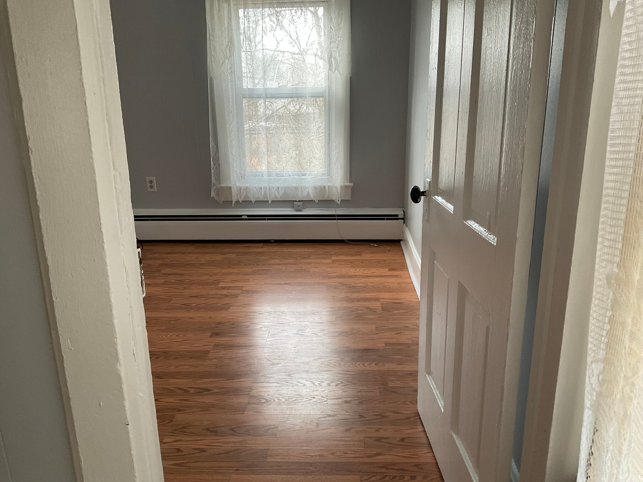 Building Photo - 376 E Blackwell St