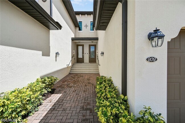 Building Photo - 2353 Anguilla Dr