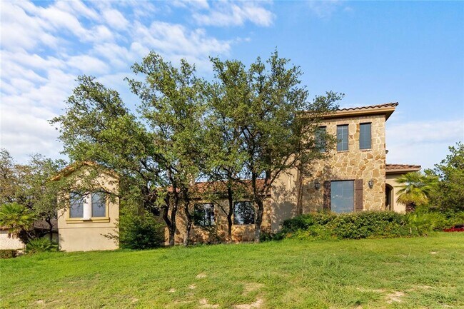 Building Photo - 1702 Lakeway Blvd