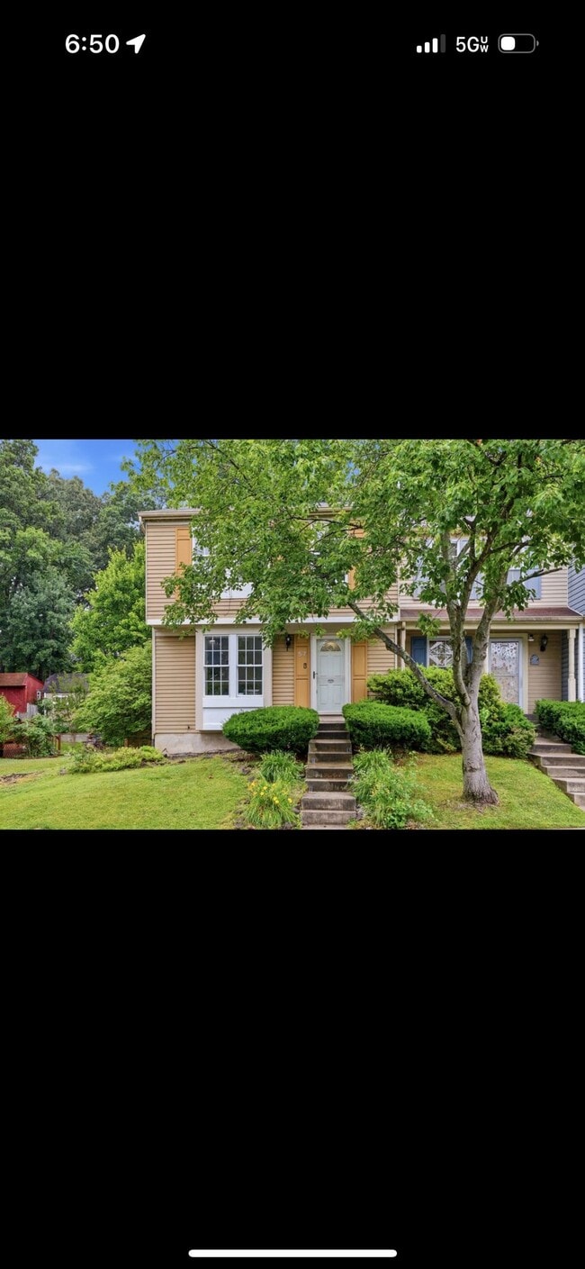 Building Photo - 57 Shrewsbury Ct