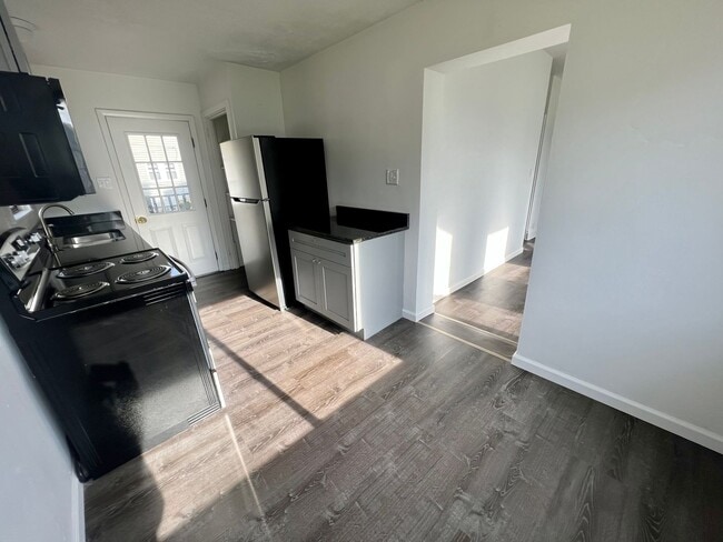 Building Photo - 135 McGovern Blvd