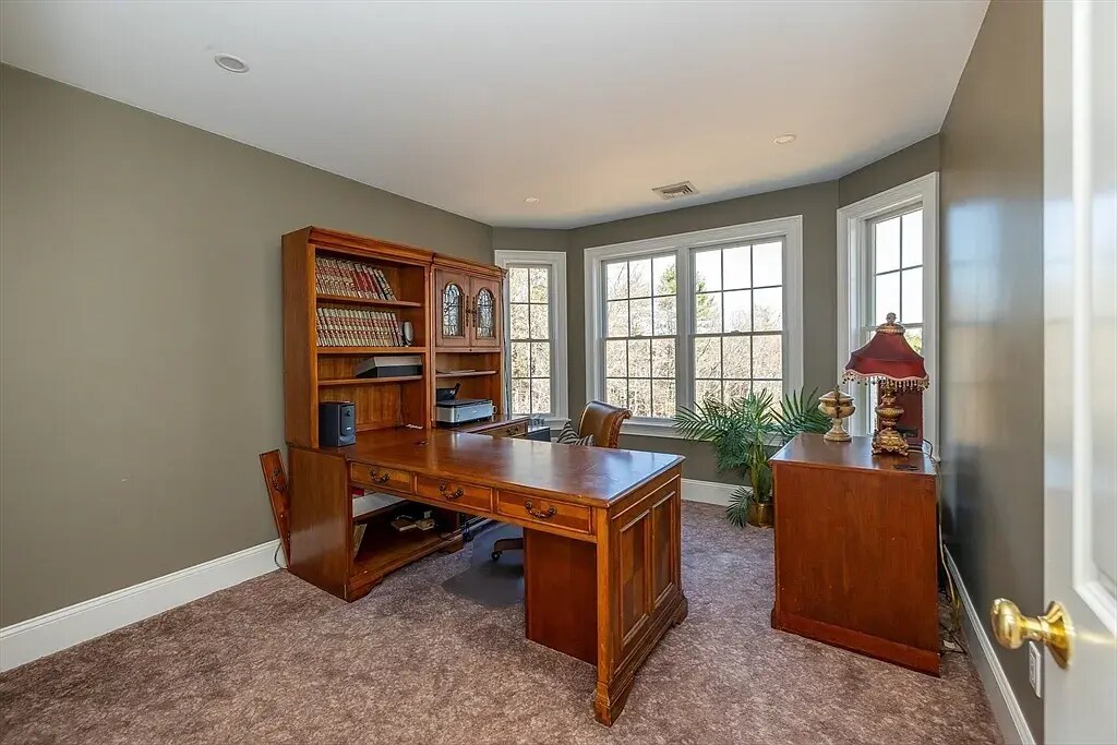 Building Photo - 120 Adams St