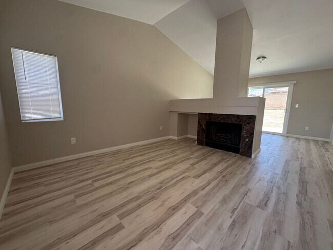 Building Photo - 25060 Steiner Dr