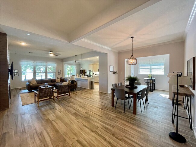 Building Photo - 22626 Fanwick Dr