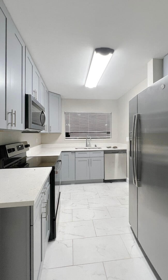 Building Photo - 12062 Socrates Dr