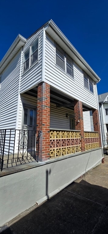 Building Photo - 124 Bowdoin St