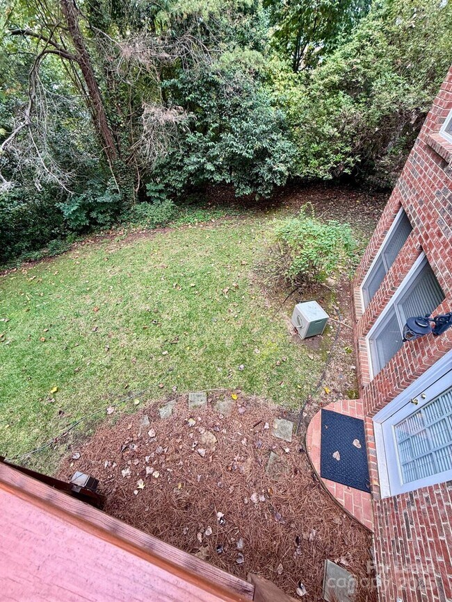 Building Photo - 1806 Asbury Hall Ct