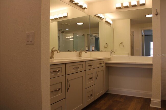 Building Photo - 2825 Terra Ceia Bay Blvd