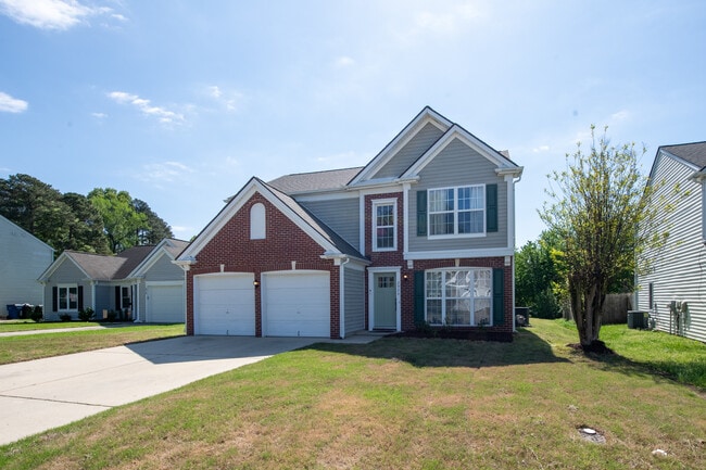 Building Photo - 2924 Tuckland Dr
