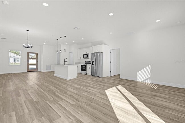 Building Photo - 15315 SW 52nd Cir