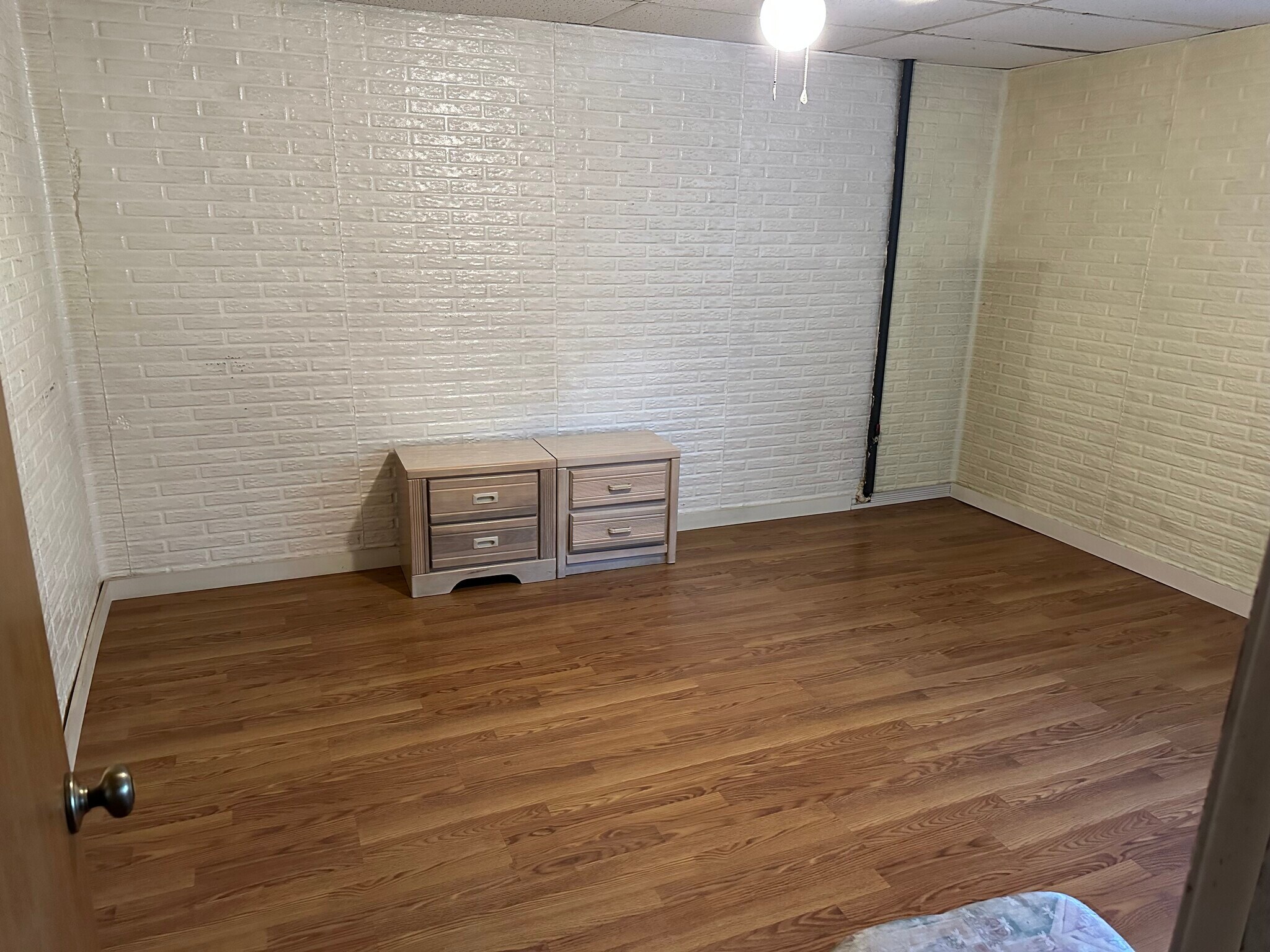 Bedroom - 142 Townsend Ct