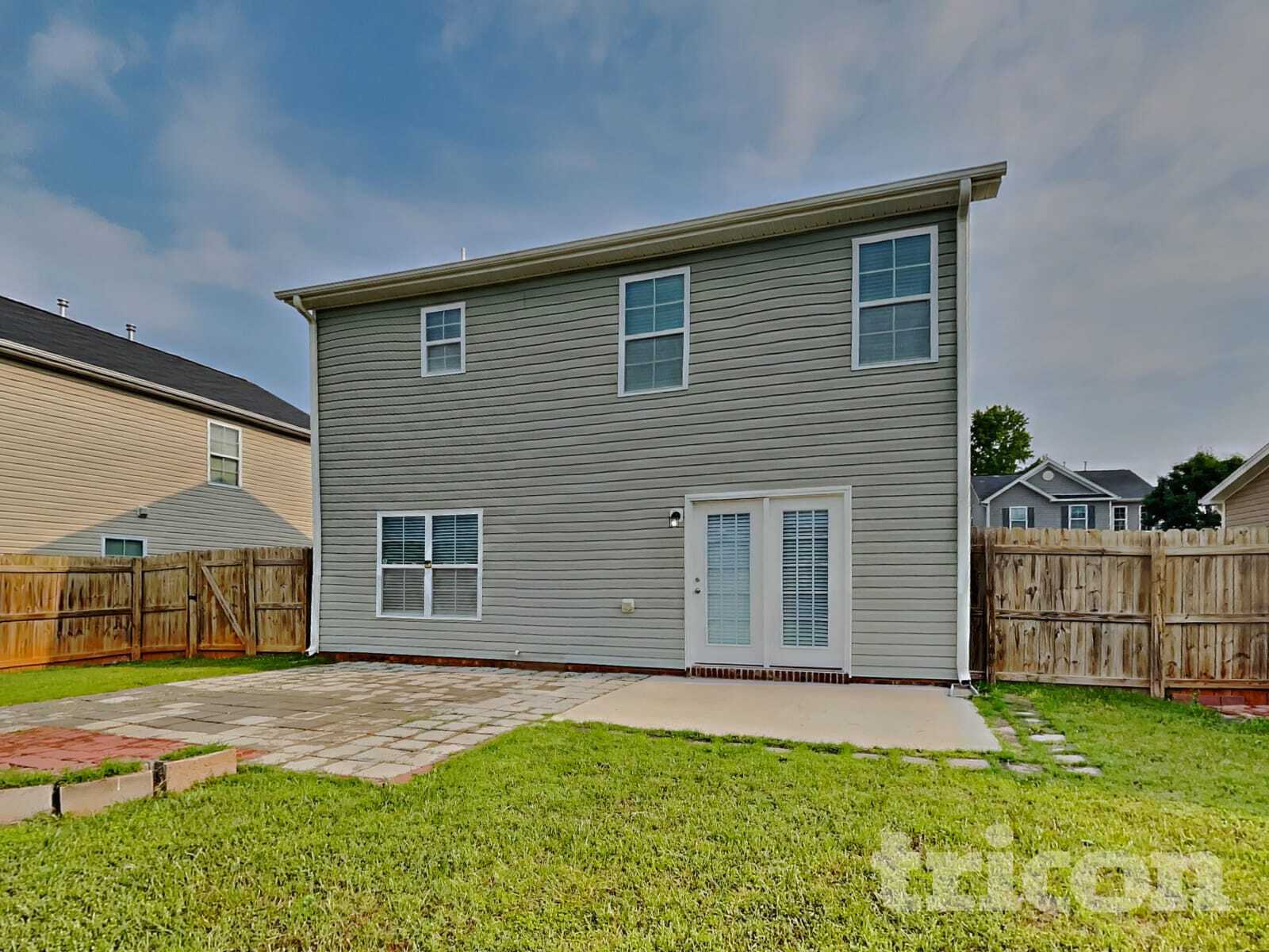 Building Photo - 2820 Wild Poplar Way