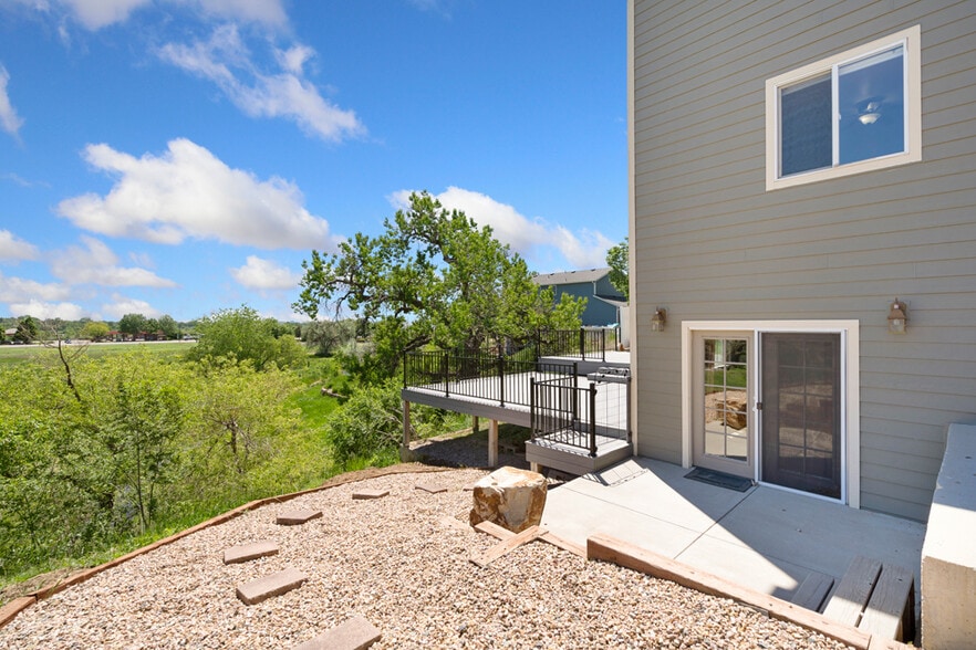 Master Bedroom Walk-Out Door - 150 Ranae Dr