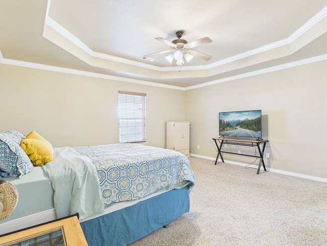 Building Photo - 1701 Rock Creek Rd