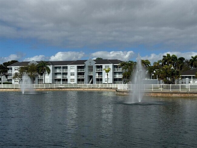 Building Photo - 8560 SW 212th St