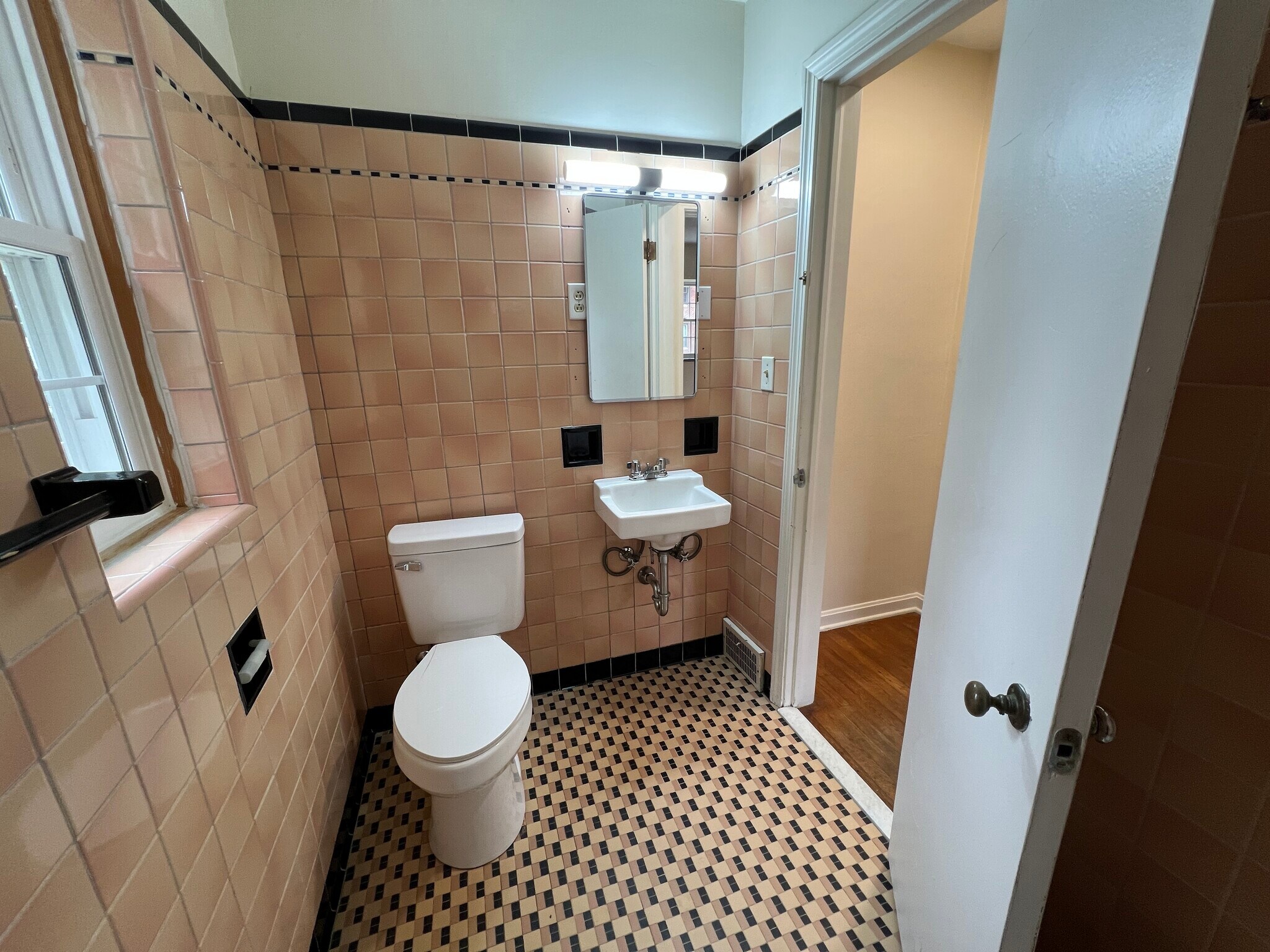 Bathroom - 141 N. Rose Blvd