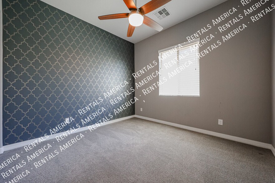 Building Photo - 5833 S Wilson Way